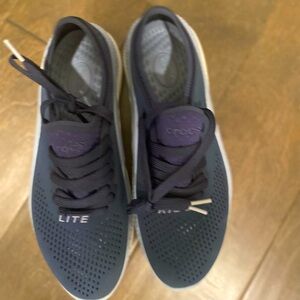 Men’s Crocs Lite